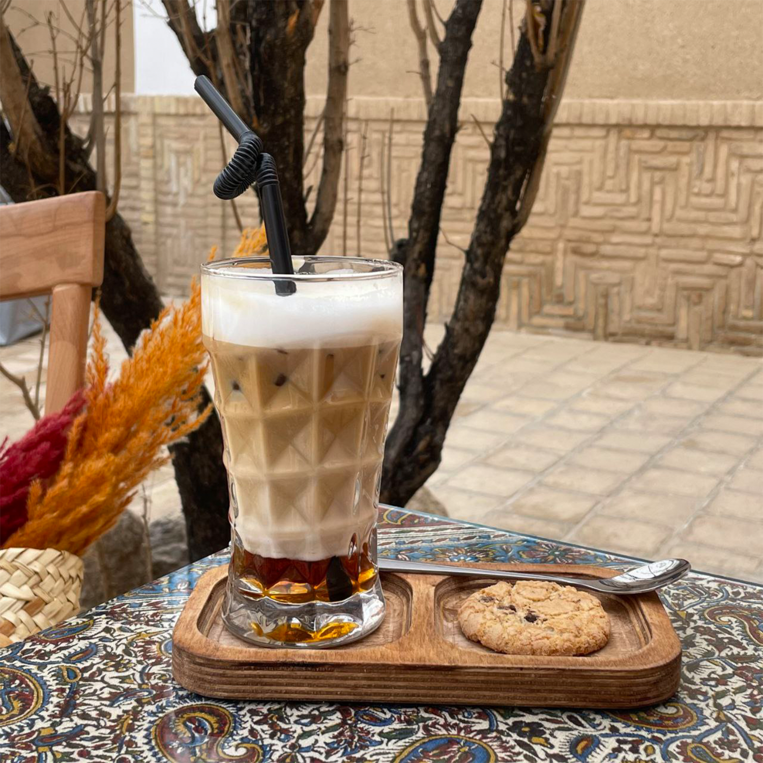 کافه و رستوران راه ابریشم